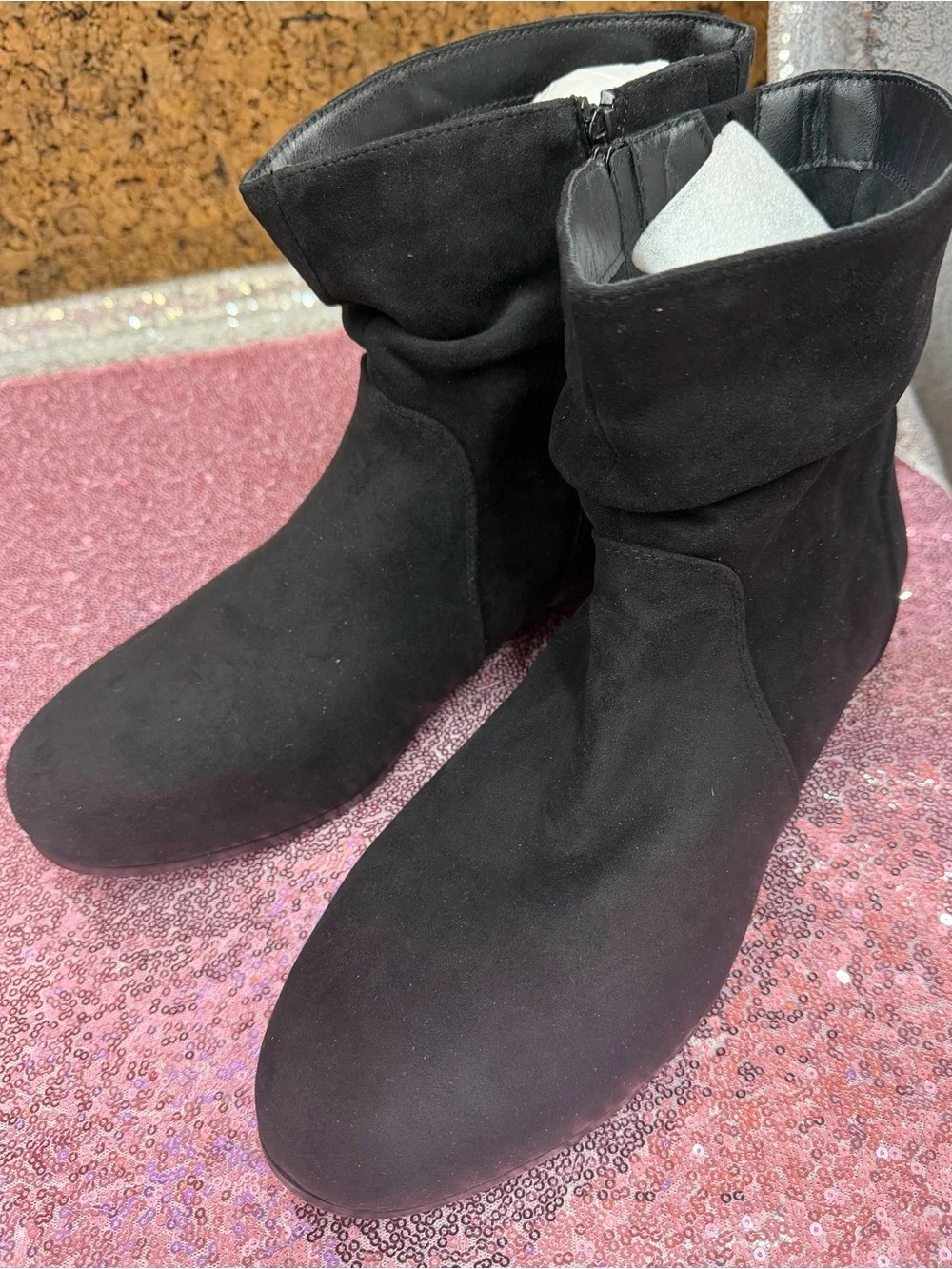Luoika Women's Black Vegan Suede Slouch Ankle Boots, size 12, NWOT